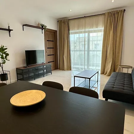 Apartament Pauliz