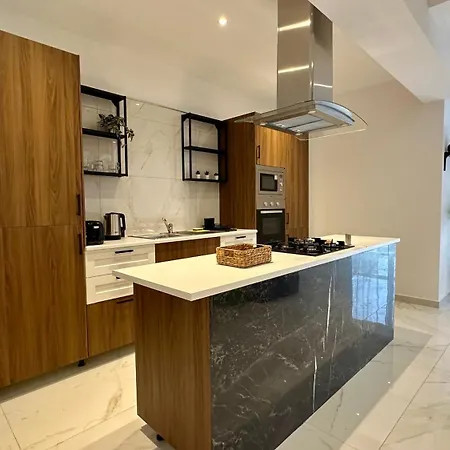 Pauliz Apartment